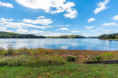 Tiny photo for 199 Peninsula Point, Lynch Station, VA 24571 (MLS # 362734)