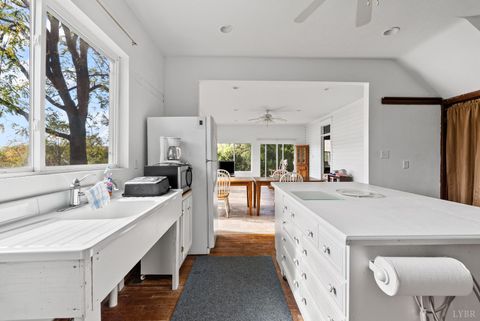 Tiny photo for 199 Peninsula Point, Lynch Station, VA 24571 (MLS # 362734)