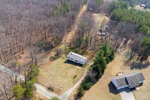 Tiny photo for 146 Watts Mill Road, Pamplin, VA 23958 (MLS # 364774)