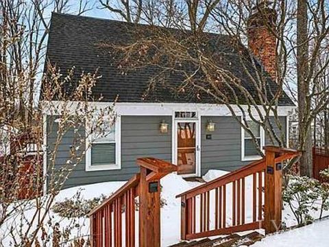 Tiny photo for 102 Slate Pl PL, Charlottesville, VA 22902 (MLS # 366530)
