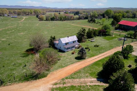 Tiny photo for 2416 Lowesville Road, Amherst, VA 24521 (MLS # 366122)