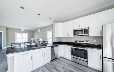 Tiny photo for 84 Melissa Lane Ln, Lynchburg, VA 24502 (MLS # 364559)