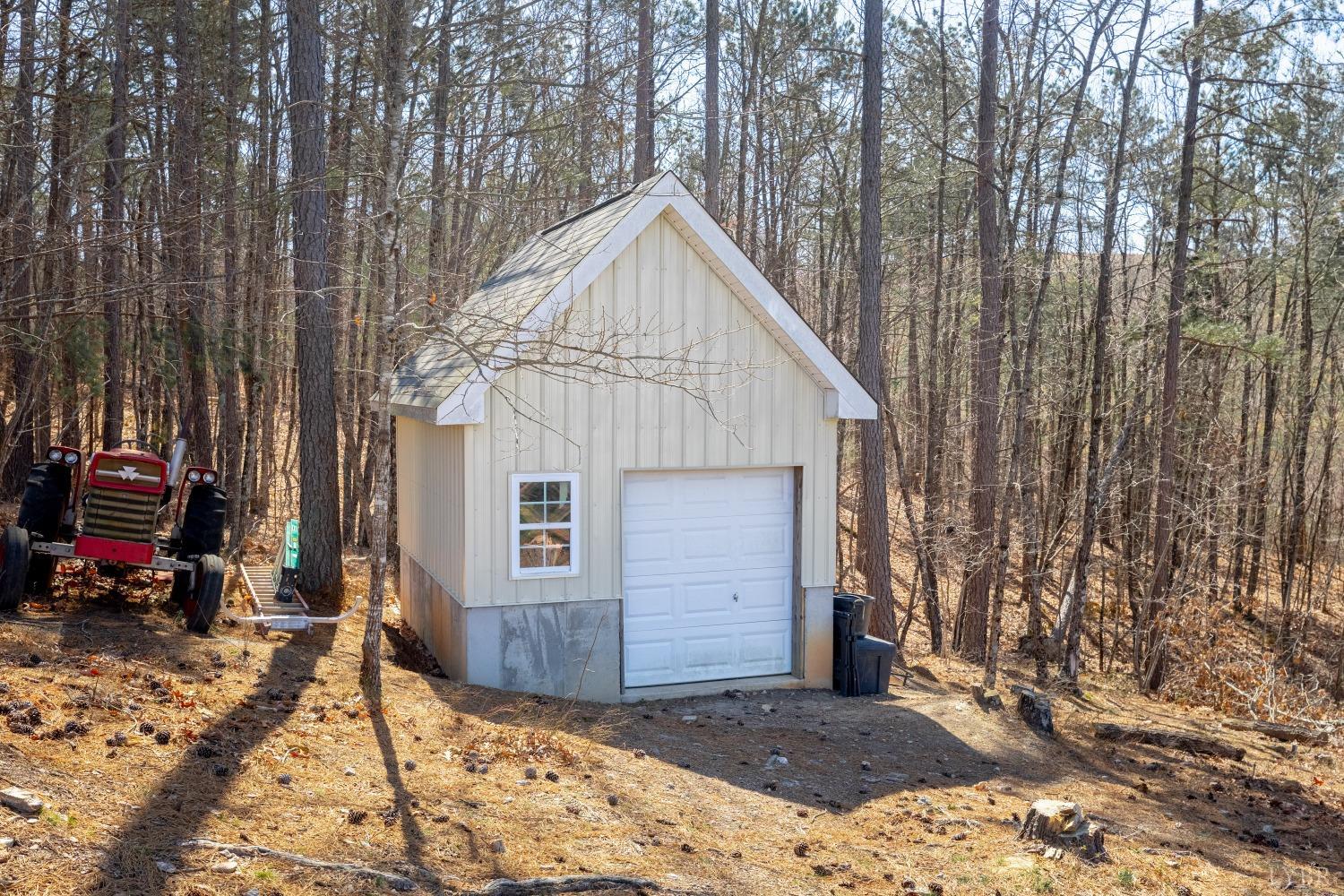 355 Camellia Ln, Hurt, Virginia image 36