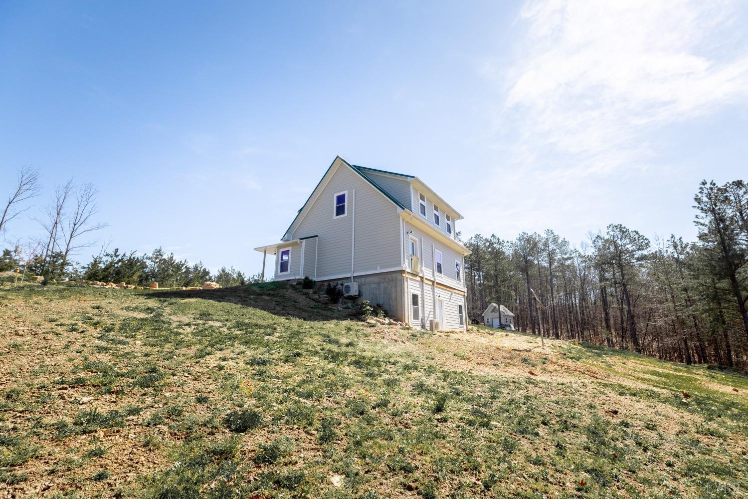 355 Camellia Ln, Hurt, Virginia image 38