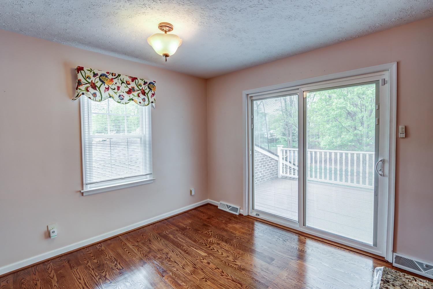 105 Carriage Hill Drive, Forest, Virginia image 5