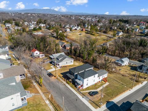Tiny photo for 320 Polk Street, Lynchburg, VA 24504 (MLS # 362368)