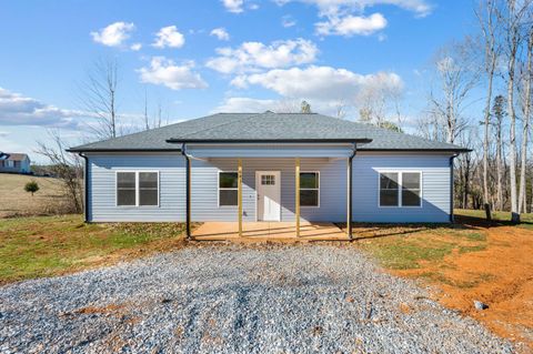 Photo of 681 Cornfield Lane, Appomattox, VA 24522 (MLS # 363821)