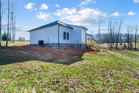 Tiny photo for 681 Cornfield Lane, Appomattox, VA 24522 (MLS # 363821)