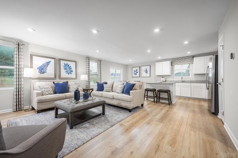 Tiny photo for 36 Crossing Court, Bedford, VA 24523 (MLS # 366504)