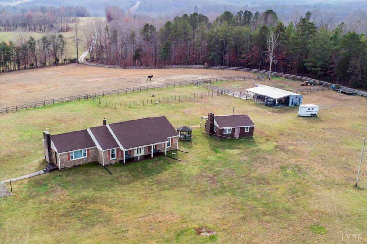 2313 Red Oak School Road, Concord, Virginia image 2