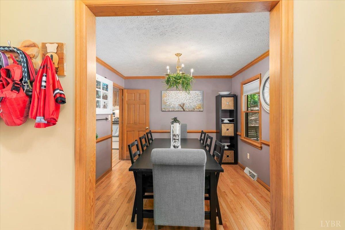306 Fox Runn Drive, Lynchburg, Virginia image 9