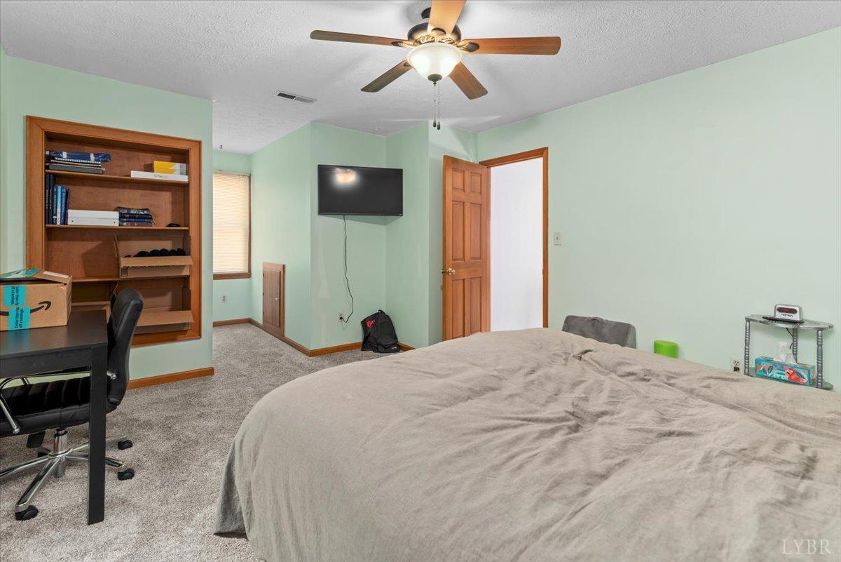 306 Fox Runn Drive, Lynchburg, Virginia image 33
