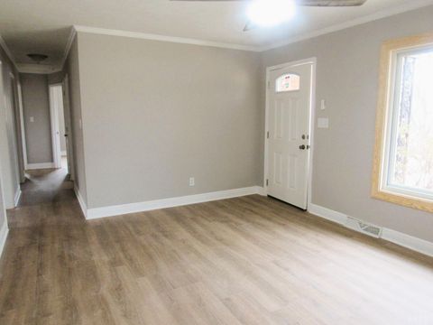Tiny photo for 207 Martins Lane, Madison Heights, VA 24572 (MLS # 364817)