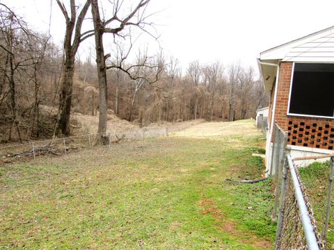 Tiny photo for 207 Martins Lane, Madison Heights, VA 24572 (MLS # 364817)