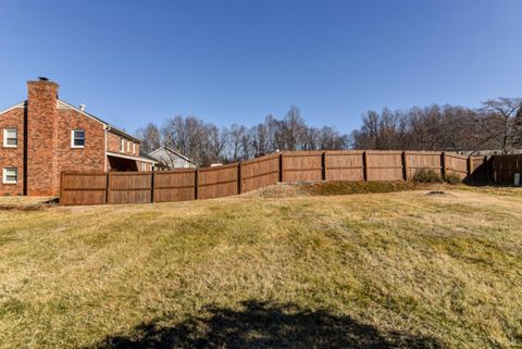 Tiny photo for 211 Robin Drive, Lynchburg, VA 24502 (MLS # 364178)