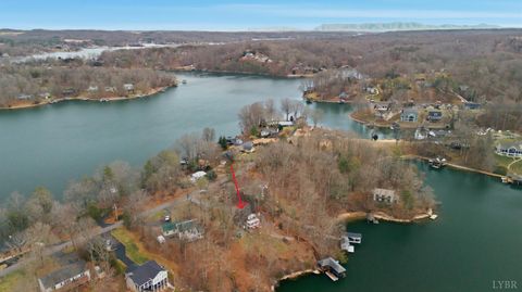 Tiny photo for 497 Long Island Drive, Moneta, VA 24121 (MLS # 364105)