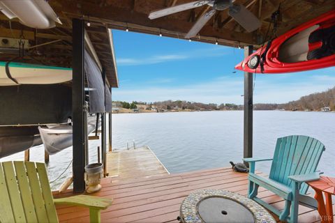 Tiny photo for 497 Long Island Drive, Moneta, VA 24121 (MLS # 364105)