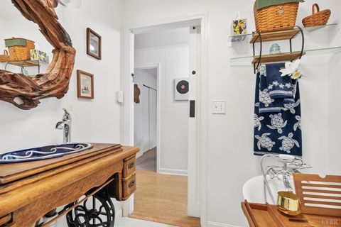 Tiny photo for 497 Long Island Drive, Moneta, VA 24121 (MLS # 364105)