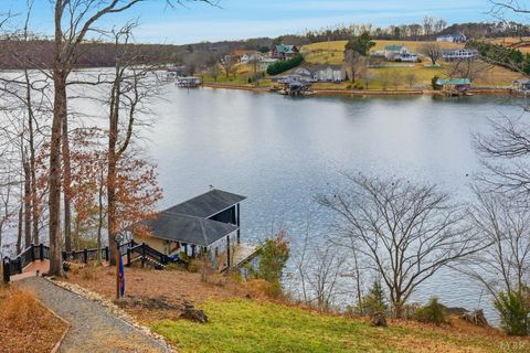 Tiny photo for 497 Long Island Drive, Moneta, VA 24121 (MLS # 364105)