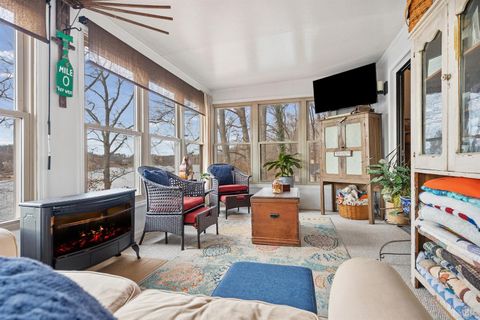 Tiny photo for 497 Long Island Drive, Moneta, VA 24121 (MLS # 364105)