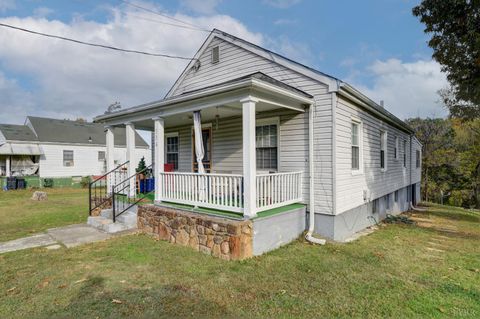 Tiny photo for 736 Selene Street, Lynchburg, VA 24503 (MLS # 362744)