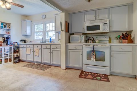 Tiny photo for 736 Selene Street, Lynchburg, VA 24503 (MLS # 362744)