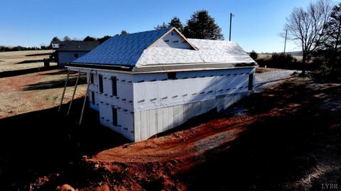 Tiny photo for 6 Leesville Road, Evington, VA 24550 (MLS # 364116)