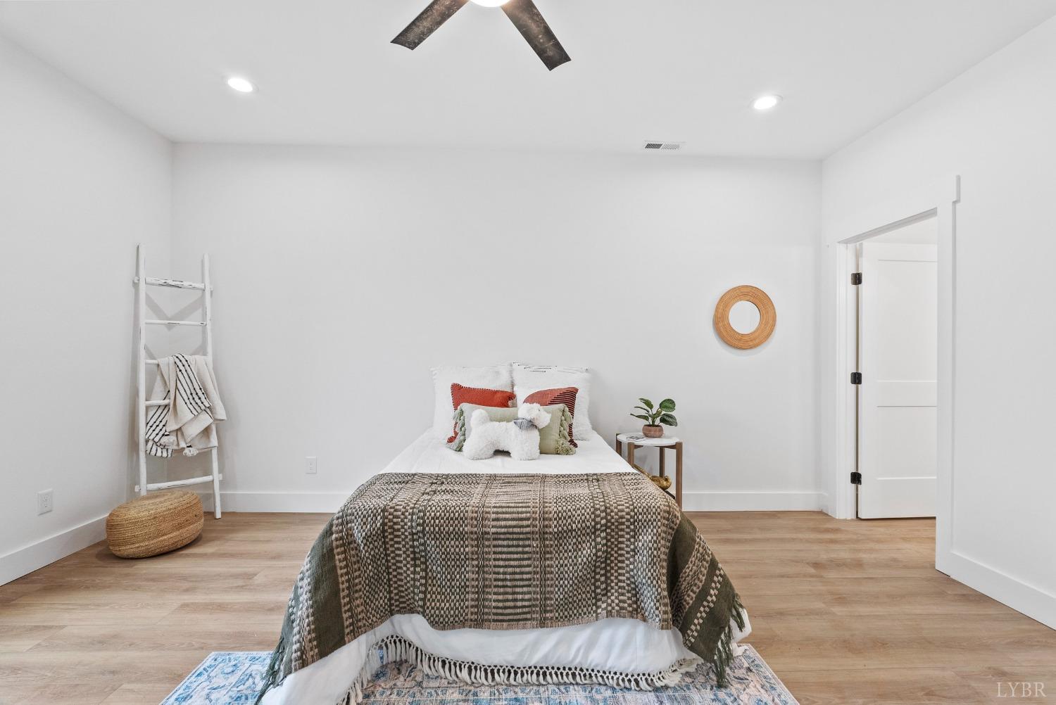 Fox Hall Dr, Amherst, Virginia image 11