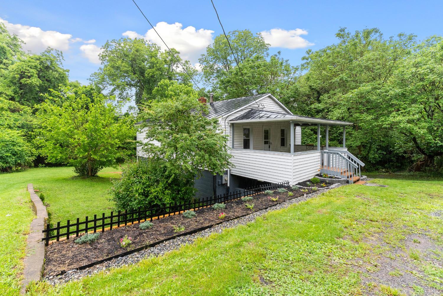 208 Mill Street, Bedford, Virginia image 19