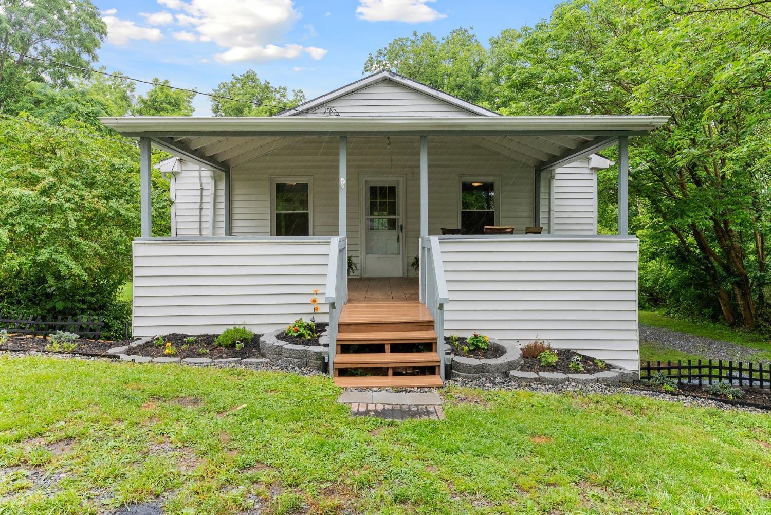 208 Mill Street, Bedford, Virginia image 1