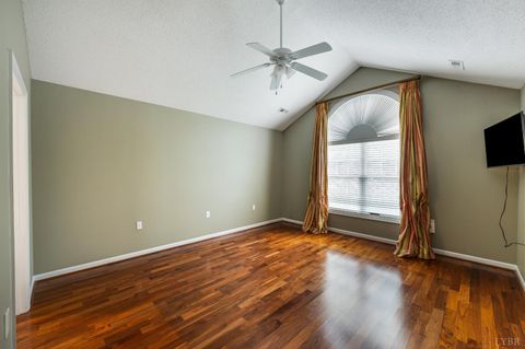 Tiny photo for 1118 Jefferson Way, Forest, VA 24551 (MLS # 366269)