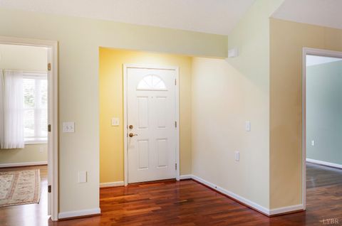 Tiny photo for 1118 Jefferson Way, Forest, VA 24551 (MLS # 366269)