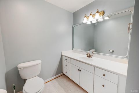 Tiny photo for 1118 Jefferson Way, Forest, VA 24551 (MLS # 366269)