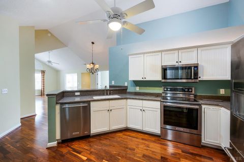 Tiny photo for 1118 Jefferson Way, Forest, VA 24551 (MLS # 366269)