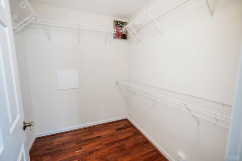 Tiny photo for 1118 Jefferson Way, Forest, VA 24551 (MLS # 366269)