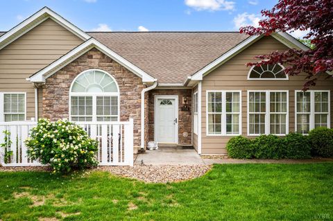 Tiny photo for 1118 Jefferson Way, Forest, VA 24551 (MLS # 366269)