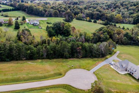 Tiny photo for 22 Nyle Ridge Road, Wirtz, VA 24184 (MLS # 362416)