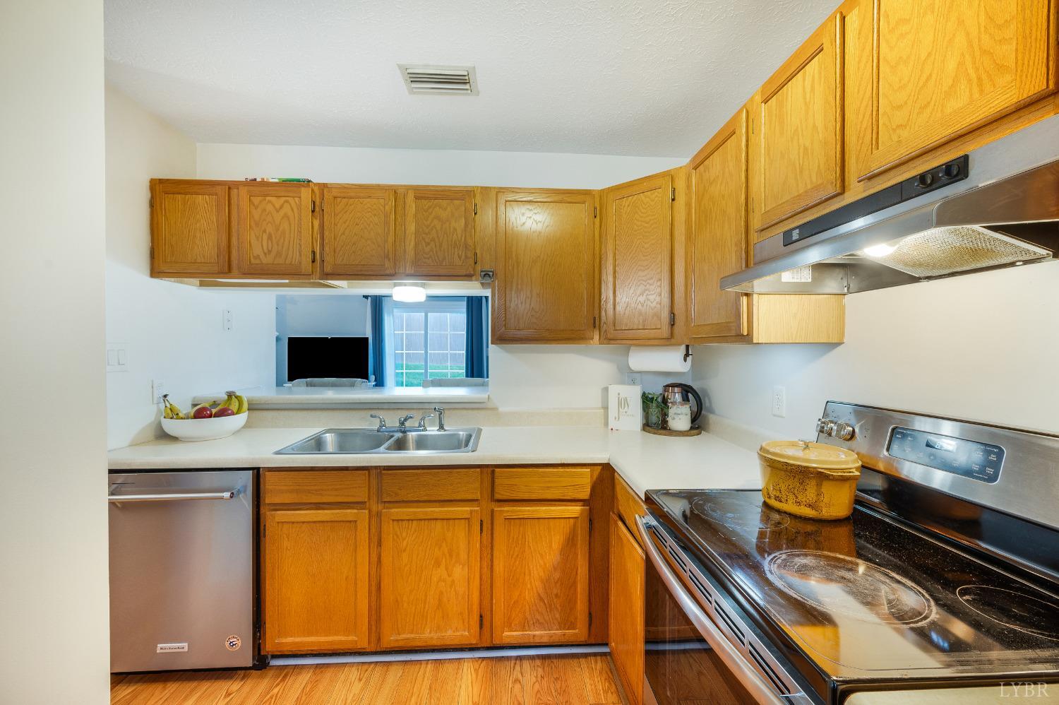 58 Cavalier Court, Lynchburg, Virginia image 5