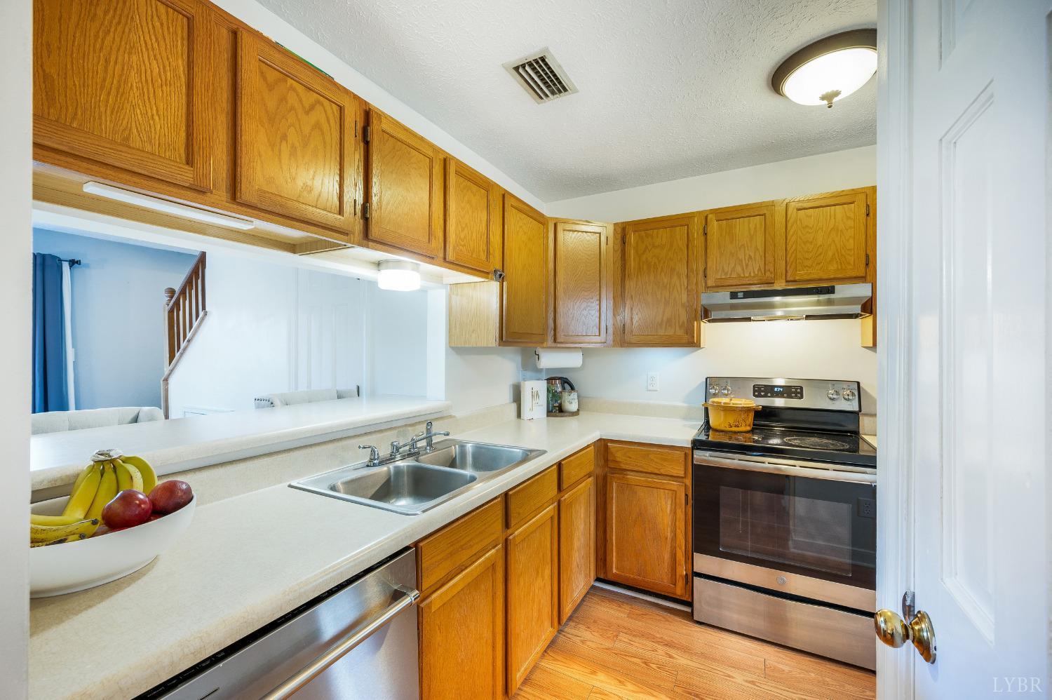 58 Cavalier Court, Lynchburg, Virginia image 4