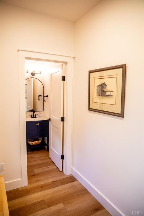 Tiny photo for 807 Grove Street, Bedford, VA 24523 (MLS # 363917)