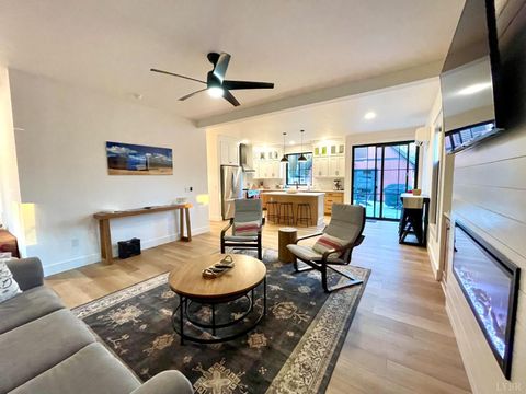 Tiny photo for 807 Grove Street, Bedford, VA 24523 (MLS # 363917)