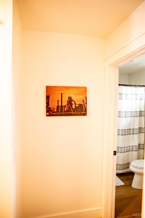 Tiny photo for 807 Grove Street, Bedford, VA 24523 (MLS # 363917)