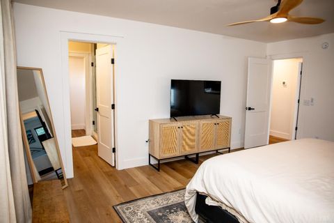 Tiny photo for 807 Grove Street, Bedford, VA 24523 (MLS # 363917)