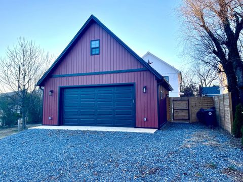 Tiny photo for 807 Grove Street, Bedford, VA 24523 (MLS # 363917)