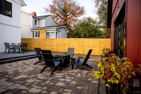 Tiny photo for 807 Grove Street, Bedford, VA 24523 (MLS # 363917)