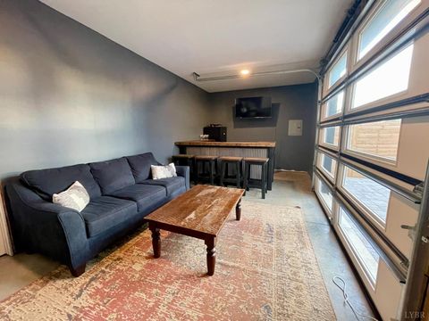 Tiny photo for 807 Grove Street, Bedford, VA 24523 (MLS # 363917)