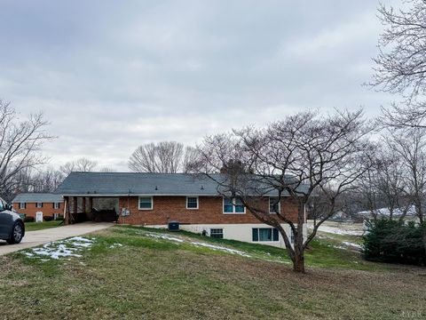 Tiny photo for 5904 Rhonda Rd Rd, Lynchburg, VA 24502 (MLS # 361748)
