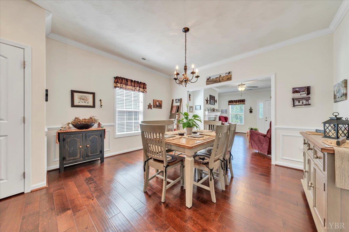8355 Leighburn Drive, Roanoke, Virginia image 7