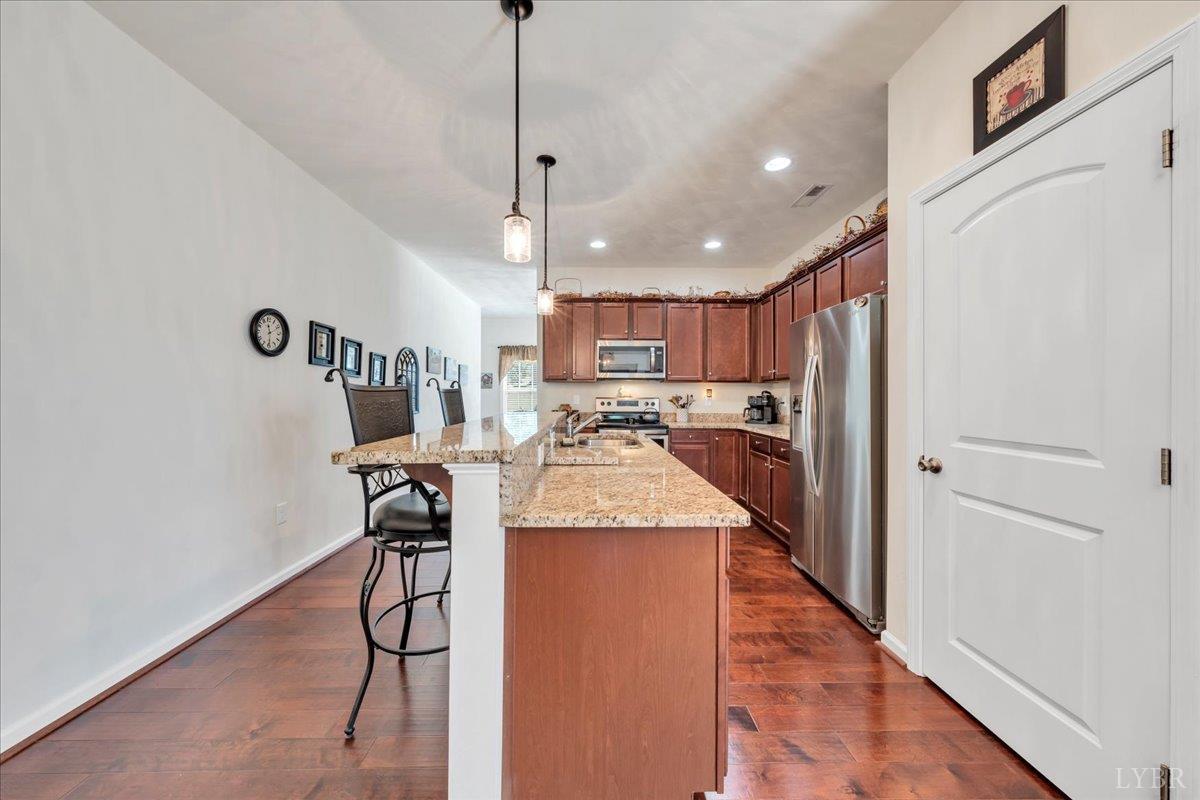 8355 Leighburn Drive, Roanoke, Virginia image 14