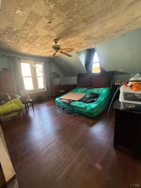 Tiny photo for 711 Franklin Street, Lynchburg, VA 24504 (MLS # 365476)